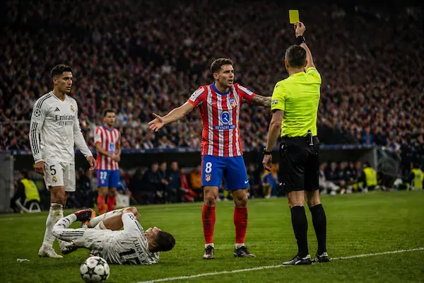 Yellow cards betting tips with Over/Under cards and player to be carded predictions
